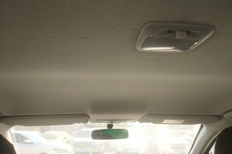 Used Mitsubishi ASX 2013 2.0L CVT Two-Wheel Drive Elite Edition Headliner