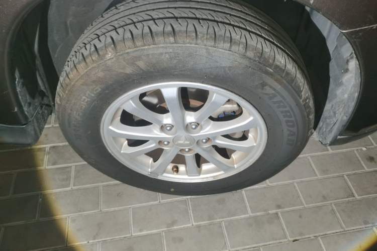 Used Mitsubishi ASX 2013 2.0L Manual Two-Wheel Drive Comfort Edition Right Front Wheel Hub