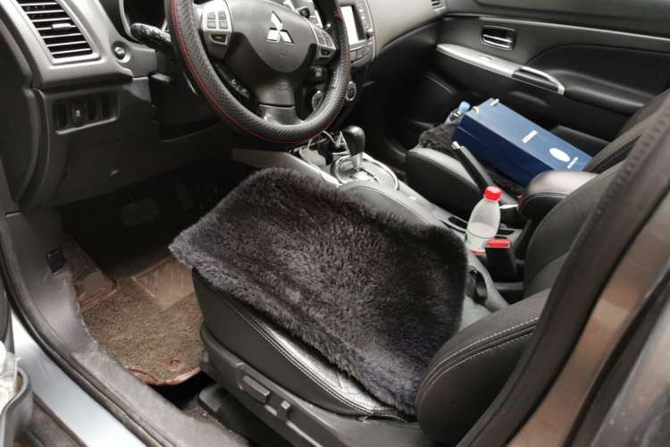 Used Mitsubishi ASX 2013 2.0L CVT 4x4 Flagship Edition Driver Seat