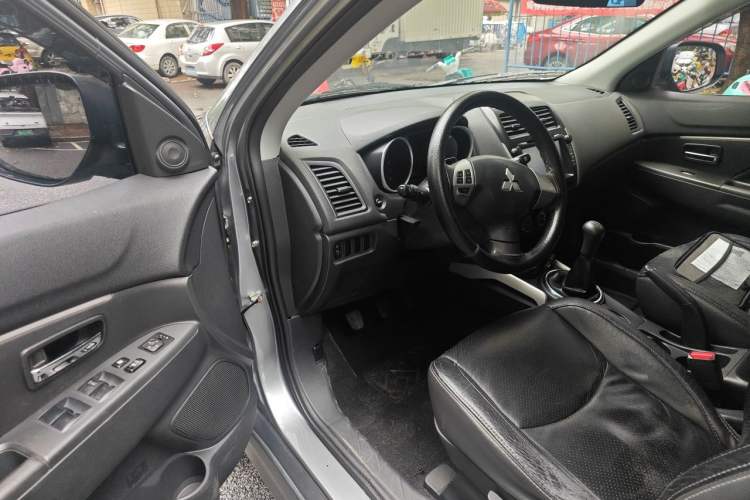 Used Mitsubishi ASX 2013 1.6L Manual Two-Wheel Drive Standard Edition Driver Seat