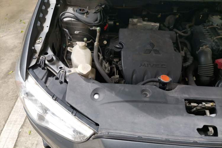 Used Mitsubishi ASX 2013 1.6L Manual Two-Wheel Drive Standard Edition Engine Bay Right