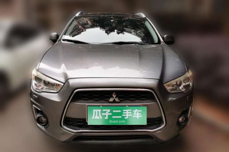 Used Mitsubishi ASX 2013 2.0L CVT 4x4 Flagship Edition Front