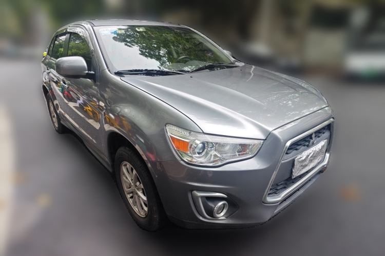 Used Mitsubishi ASX 2013 1.6L Manual Two-Wheel Drive Standard Edition Front Right 45 Deg