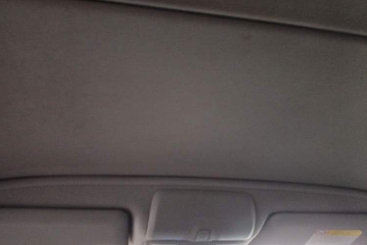 Used Mitsubishi ASX 2013 2.0L CVT Four-Wheel Drive Premium Edition Headliner