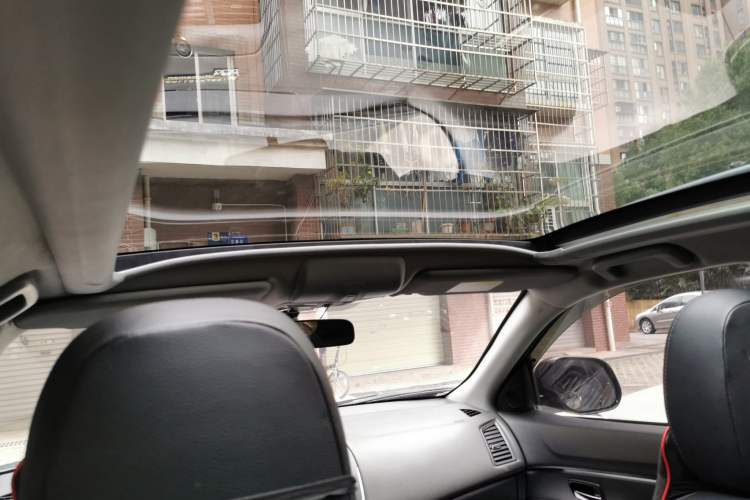 Used Mitsubishi ASX 2013 2.0L CVT 4x4 Flagship Edition Headliner