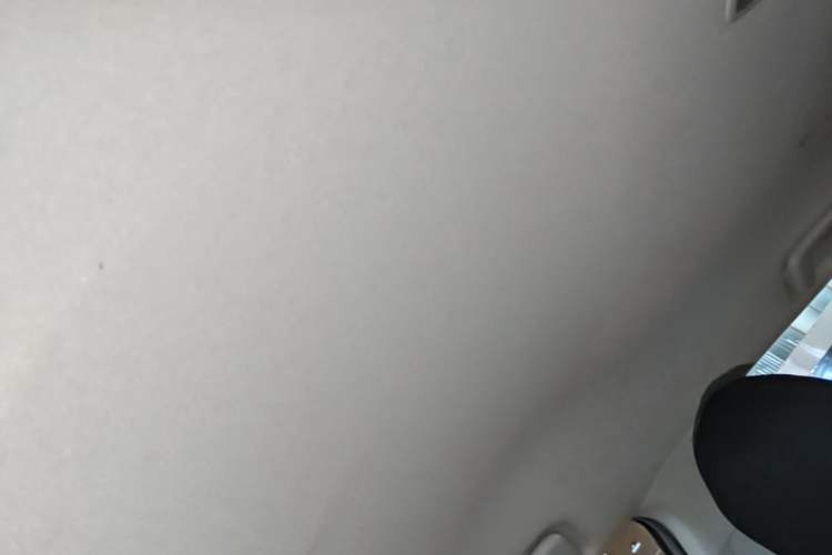 Used Mitsubishi ASX 2013 2.0L CVT Two-Wheel Drive Elite Edition Headliner
