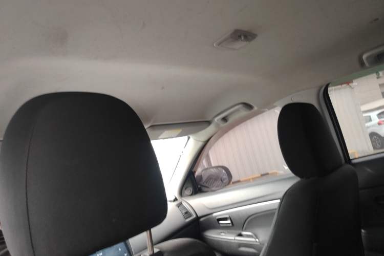 Used Mitsubishi ASX 2013 1.6L Manual Two-Wheel Drive Standard Edition Headliner