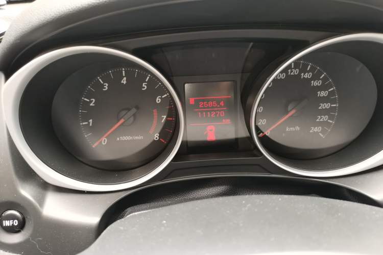 Used Mitsubishi ASX 2013 2.0L CVT Two-Wheel Drive Elite Edition Odometer Close Up