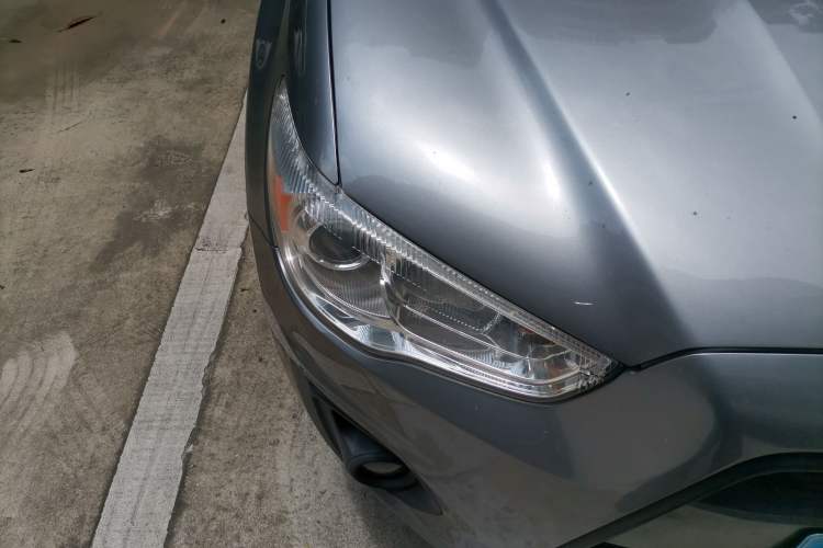 Used Mitsubishi ASX 2013 1.6L Manual Two-Wheel Drive Standard Edition Right Front Headlight