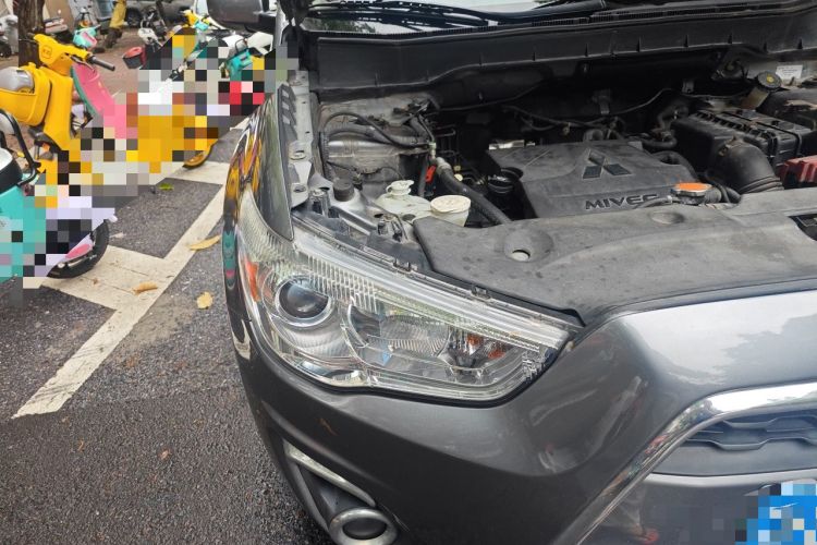 Used Mitsubishi ASX 2013 1.6L Manual Two-Wheel Drive Standard Edition Right Front Headlight