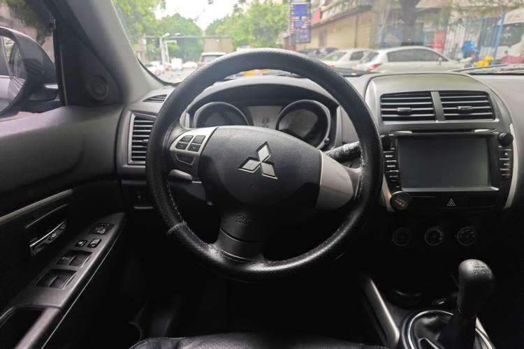 Used Mitsubishi ASX 2013 1.6L Manual Two-Wheel Drive Standard Edition Steering Wheel