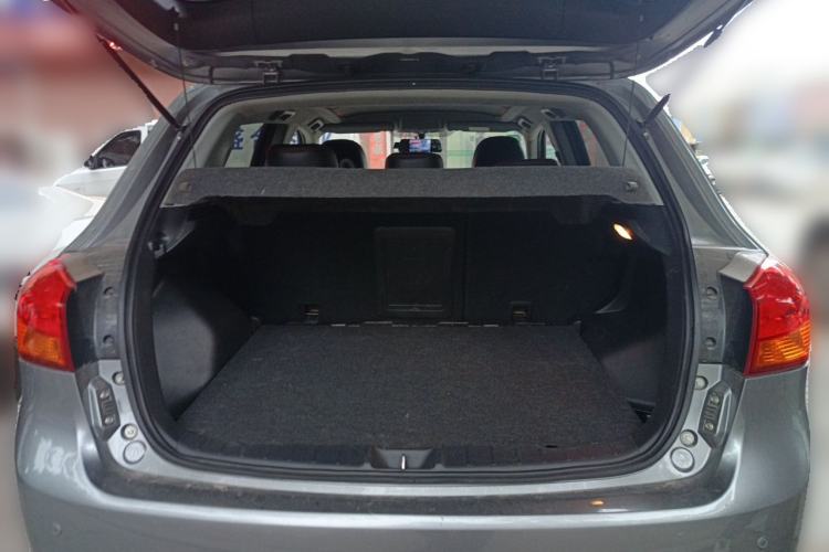 Used Mitsubishi ASX 2013 2.0L CVT Four-Wheel Drive Premium Edition Trunk