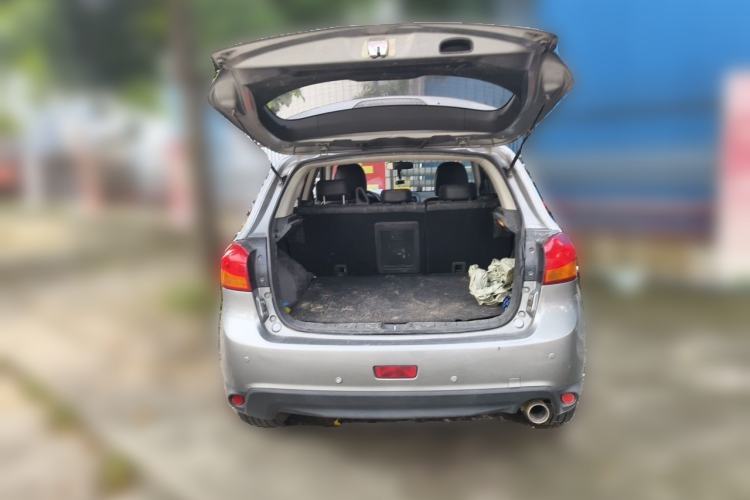 Used Mitsubishi ASX 2013 2.0L CVT Two-Wheel Drive Luxury Edition Trunk