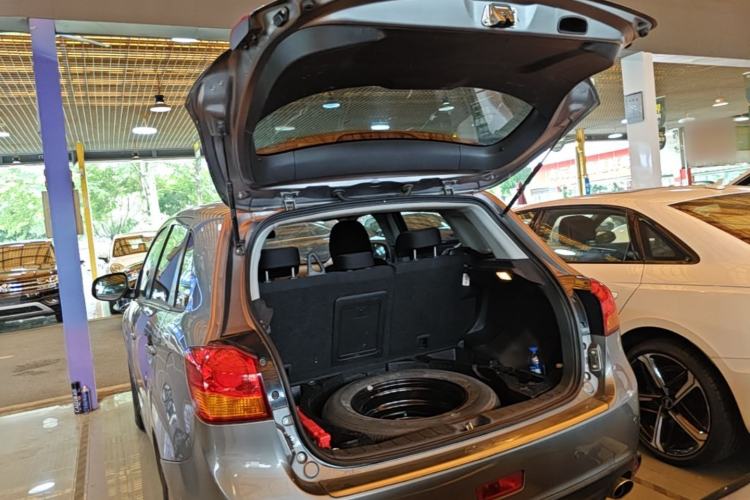 Used Mitsubishi ASX 2013 2.0L CVT Two-Wheel Drive Elite Edition Trunk