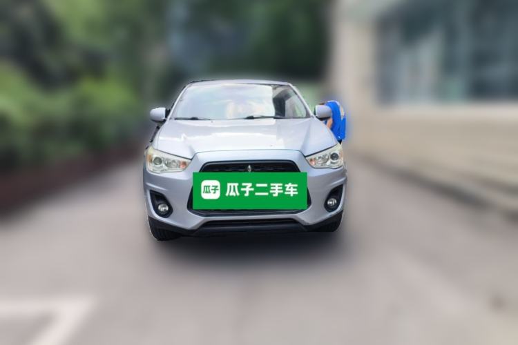 Used Mitsubishi ASX 2013 2.0L CVT Two-Wheel Drive Elite Edition Front