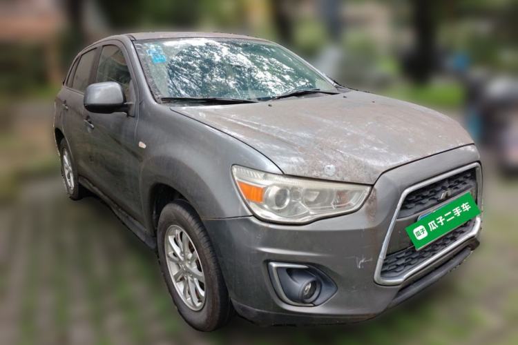 Used Mitsubishi ASX 2013 2.0L CVT Two-Wheel Drive Luxury Edition Front Right 45 Deg