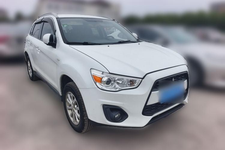 Used Mitsubishi ASX 2013 1.6L Manual Two-Wheel Drive Standard Edition Front Right 45 Deg
