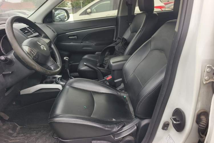 Used Mitsubishi ASX 2013 1.6L Manual Two-Wheel Drive Standard Edition Left Front Seat