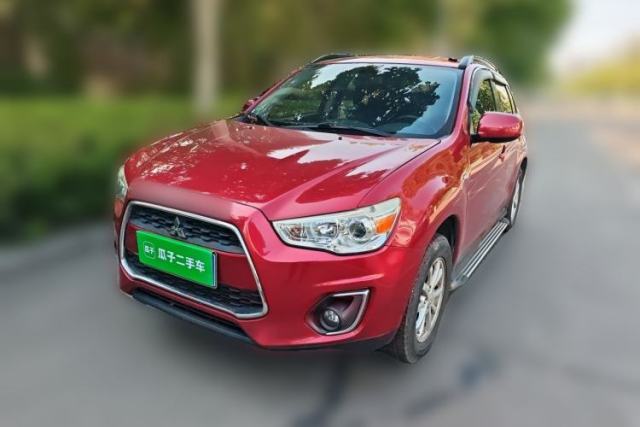 Używany Mitsubishi ASX 2013 2.0L CVT Two-Wheel Drive Luxury Edition