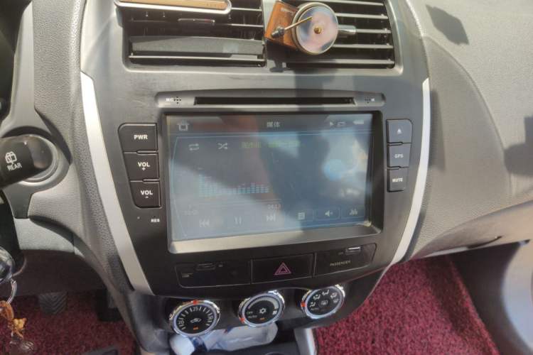 Used Mitsubishi ASX 2013 2.0L Manual Two-Wheel Drive Comfort Edition Audio And AC Panel