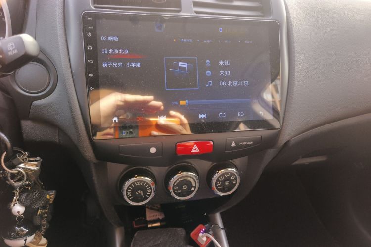 Used Mitsubishi ASX 2013 2.0L CVT Two-Wheel Drive Elite Edition Audio And AC Panel
