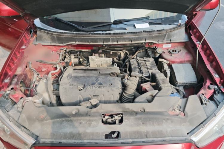 Used Mitsubishi ASX 2013 2.0L CVT Two-Wheel Drive Elite Edition Engine Bay