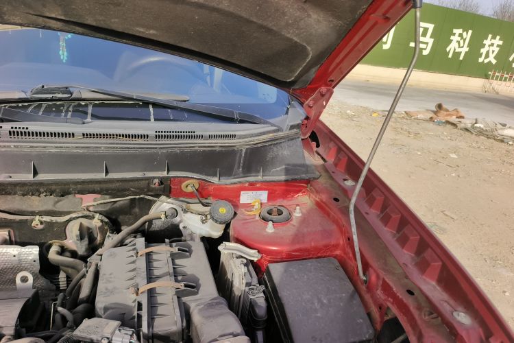 Used Mitsubishi ASX 2013 2.0L CVT Two-Wheel Drive Elite Edition Engine Bay Left