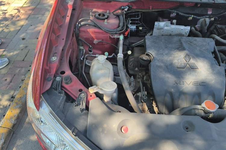Used Mitsubishi ASX 2013 1.6L Manual Two-Wheel Drive Standard Edition Engine Bay Right