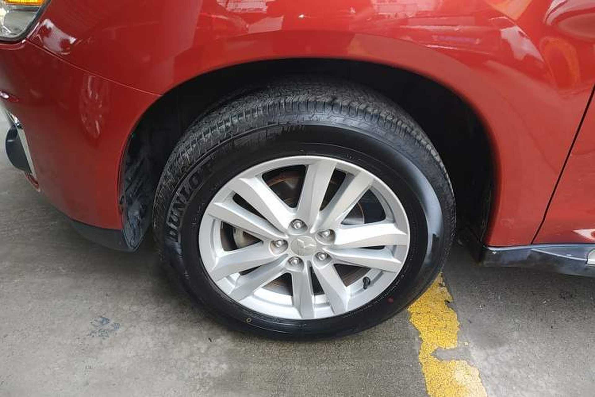 Used Mitsubishi ASX 2013 2.0L CVT Four-Wheel Drive Premium Edition Exterior 1