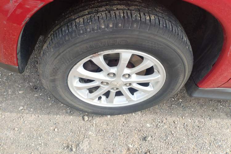 Used Mitsubishi ASX 2013 2.0L Manual Two-Wheel Drive Comfort Edition Exterior 4