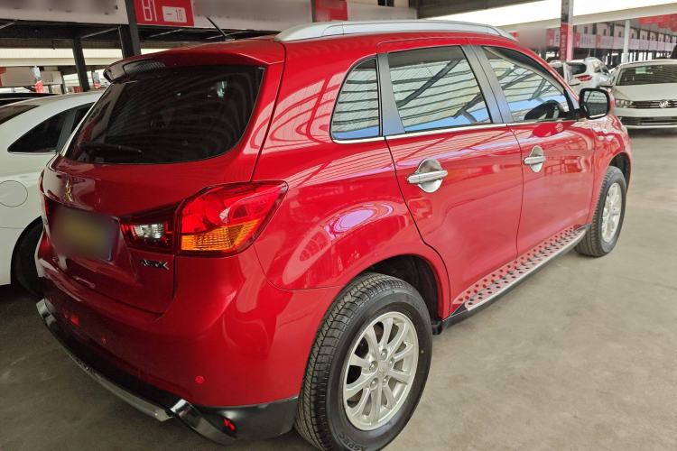 Used Mitsubishi ASX 2013 2.0L CVT Two-Wheel Drive Elite Edition Exterior 4