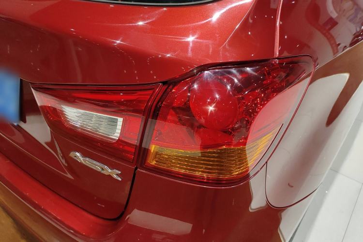 Used Mitsubishi ASX 2013 1.6L Manual Two-Wheel Drive Standard Edition Exterior 6