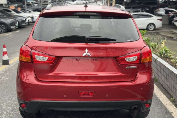 Used Mitsubishi ASX 2013 2.0L CVT Four-Wheel Drive Premium Edition Exterior 8