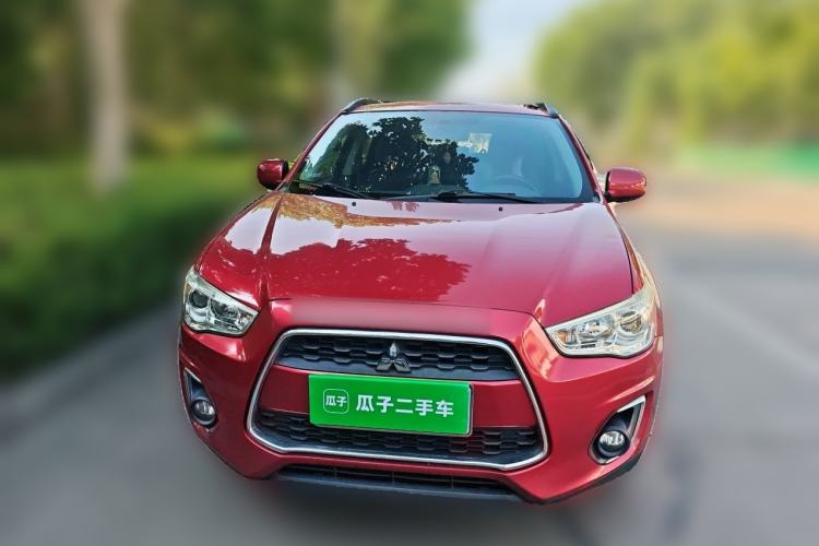 Used Mitsubishi ASX 2013 2.0L CVT Two-Wheel Drive Luxury Edition Front