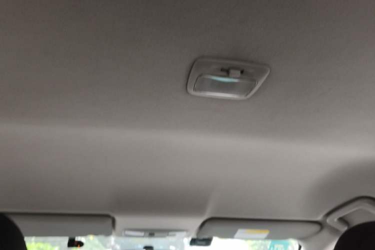 Used Mitsubishi ASX 2013 2.0L CVT Two-Wheel Drive Elite Edition Headliner