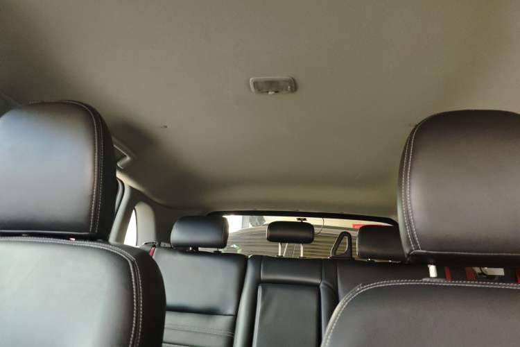 Used Mitsubishi ASX 2013 2.0L CVT Two-Wheel Drive Elite Edition Headliner