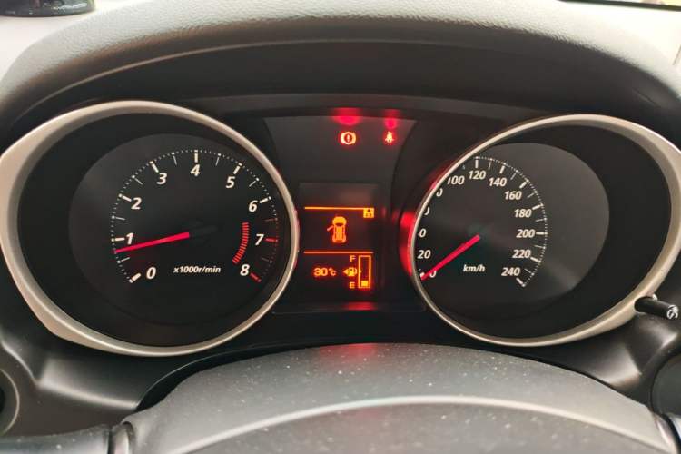 Used Mitsubishi ASX 2013 1.6L Manual Two-Wheel Drive Standard Edition Instrument Cluster