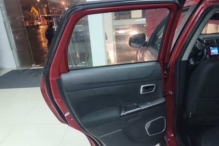 Used Mitsubishi ASX 2013 2.0L CVT Two-Wheel Drive Elite Edition Left Rear Door Interior