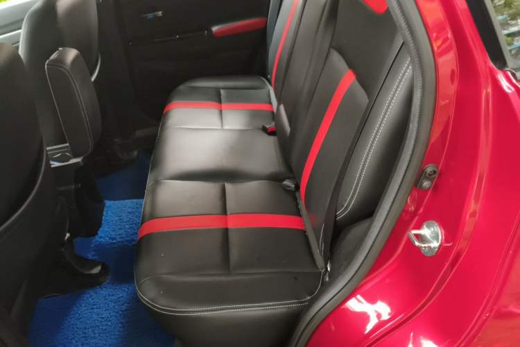 Used Mitsubishi ASX 2013 2.0L CVT Two-Wheel Drive Elite Edition Left Rear Seat