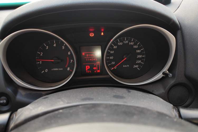 Used Mitsubishi ASX 2013 2.0L CVT Two-Wheel Drive Elite Edition Odometer Close Up
