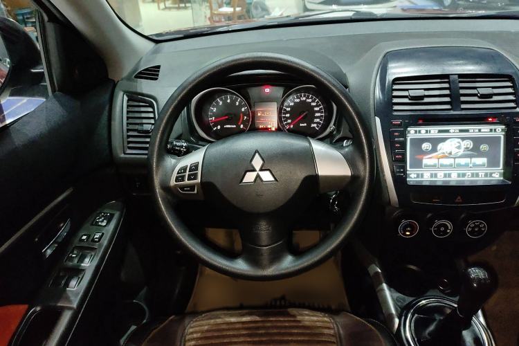 Used Mitsubishi ASX 2013 1.6L Manual Two-Wheel Drive Standard Edition Steering Wheel