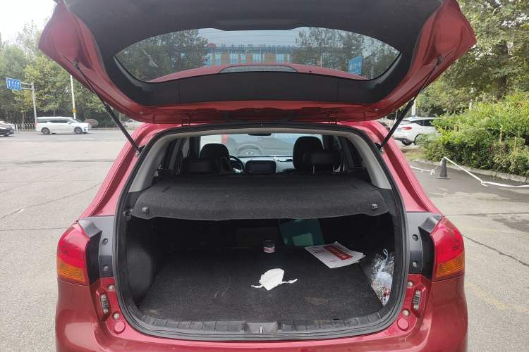 Used Mitsubishi ASX 2013 2.0L CVT Two-Wheel Drive Elite Edition Trunk