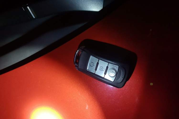 Used Mitsubishi ASX 2013 2.0L CVT Two-Wheel Drive Elite Edition Vehicle Key