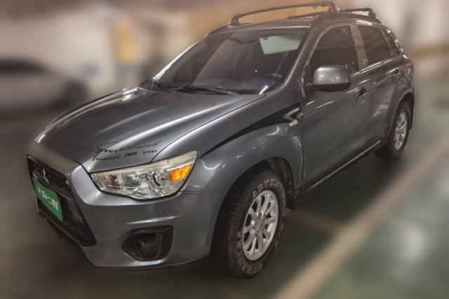 Mitsubishi ASX 2013 2.0L Manual Two-Wheel Drive Comfort Edition с пробегом