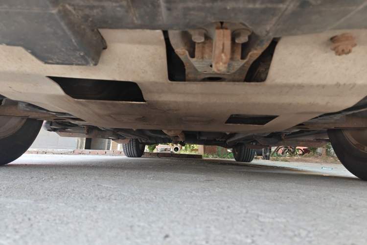 Used Mitsubishi ASX 2013 2.0L CVT Two-Wheel Drive Elite Edition Chassis Front