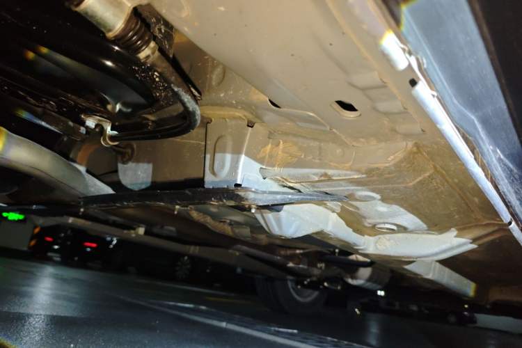 Used Mitsubishi ASX 2013 2.0L CVT Two-Wheel Drive Luxury Edition Chassis Rear Right