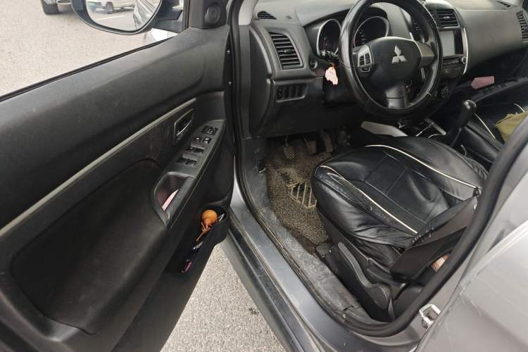 Used Mitsubishi ASX 2013 1.6L Manual Two-Wheel Drive Standard Edition Driver Seat