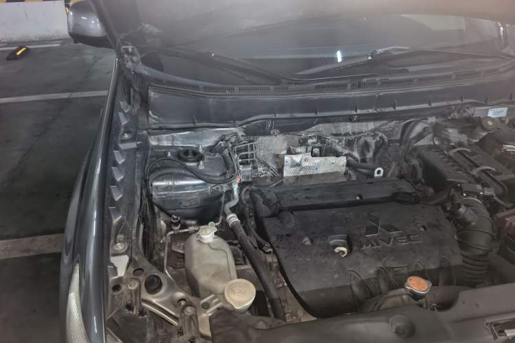 Used Mitsubishi ASX 2013 2.0L Manual Two-Wheel Drive Comfort Edition Engine Bay Right