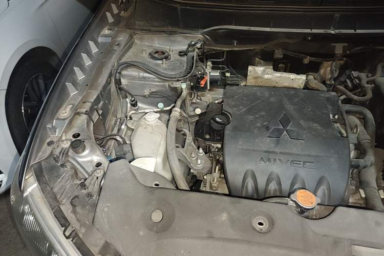 Used Mitsubishi ASX 2013 1.6L Manual Two-Wheel Drive Standard Edition Engine Bay Right