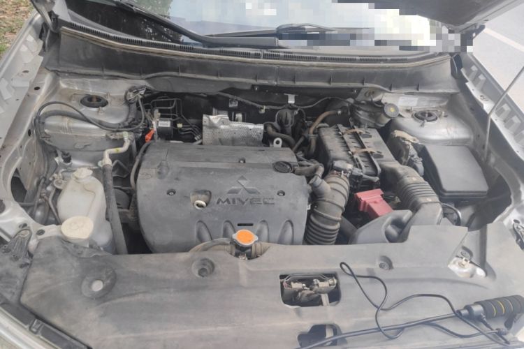 Used Mitsubishi ASX 2013 2.0L CVT 4x4 Flagship Edition Engine Bay